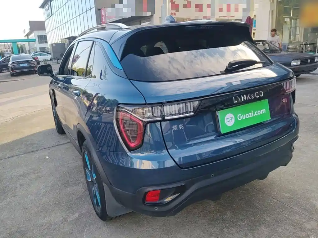 Lynk & Co 01 — миниатюра 5