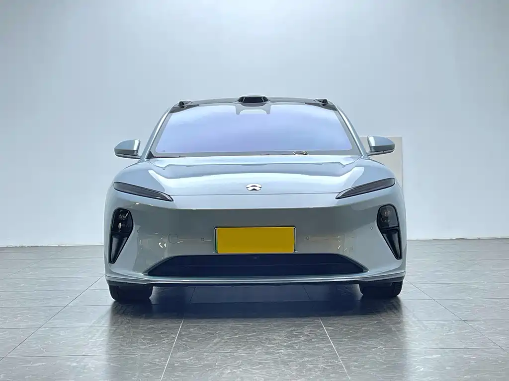 NIO NIO ET5