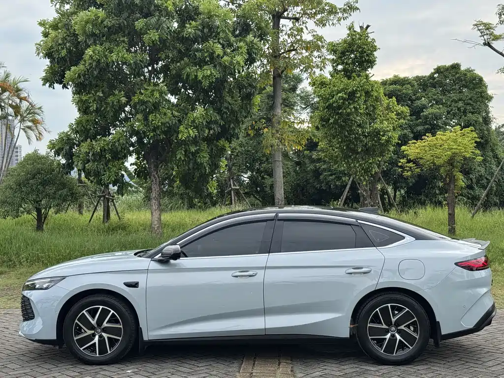 BYD Qin PLUS — миниатюра 8
