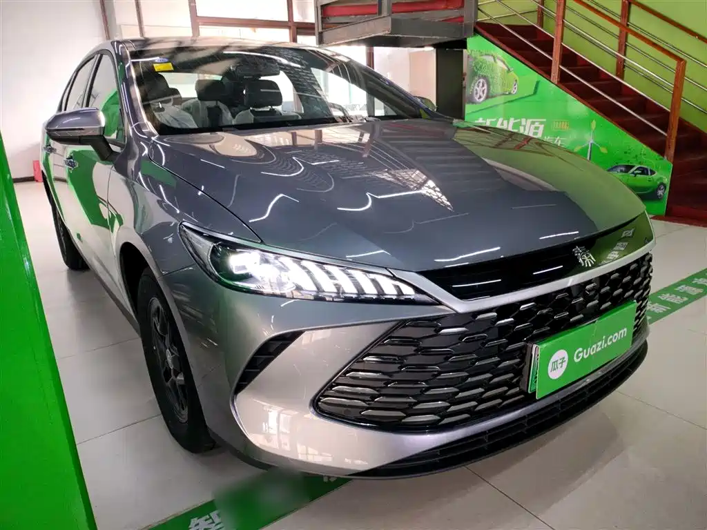 BYD Qin Plus PLUS 2025 DM-i Smart Drive 128KM