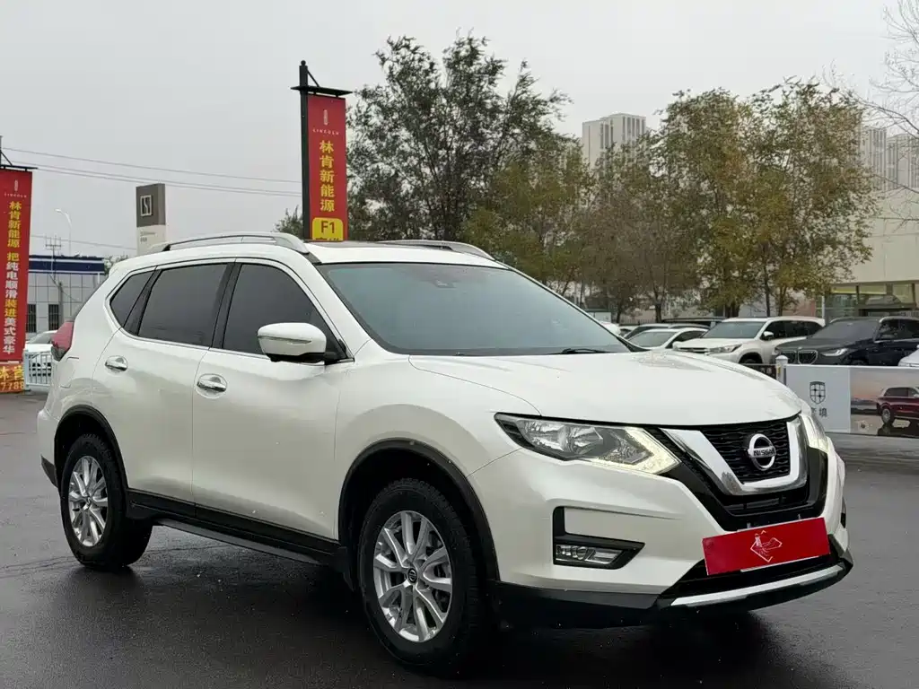 Nissan X-Trail — миниатюра 3