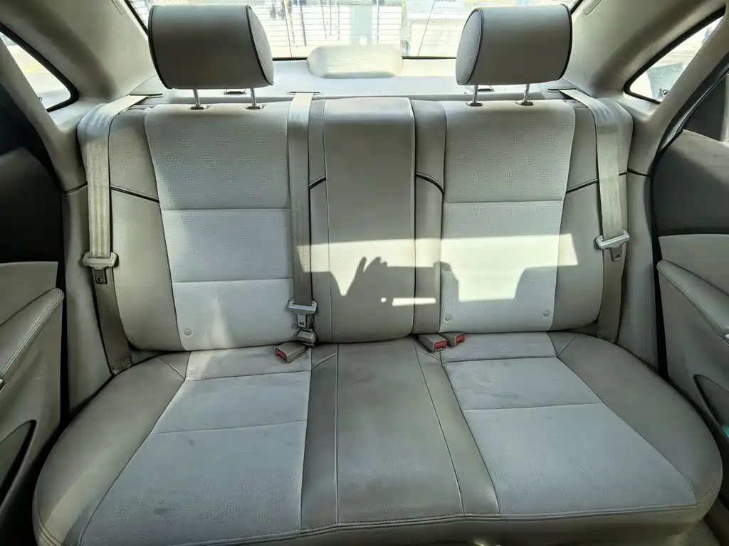 Buick Excelle — миниатюра 16
