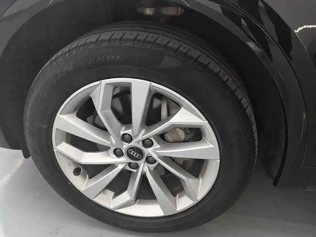 Audi Q5L — миниатюра 6