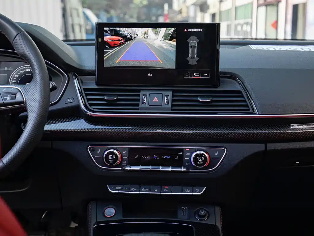 Audi SQ5 — миниатюра 5