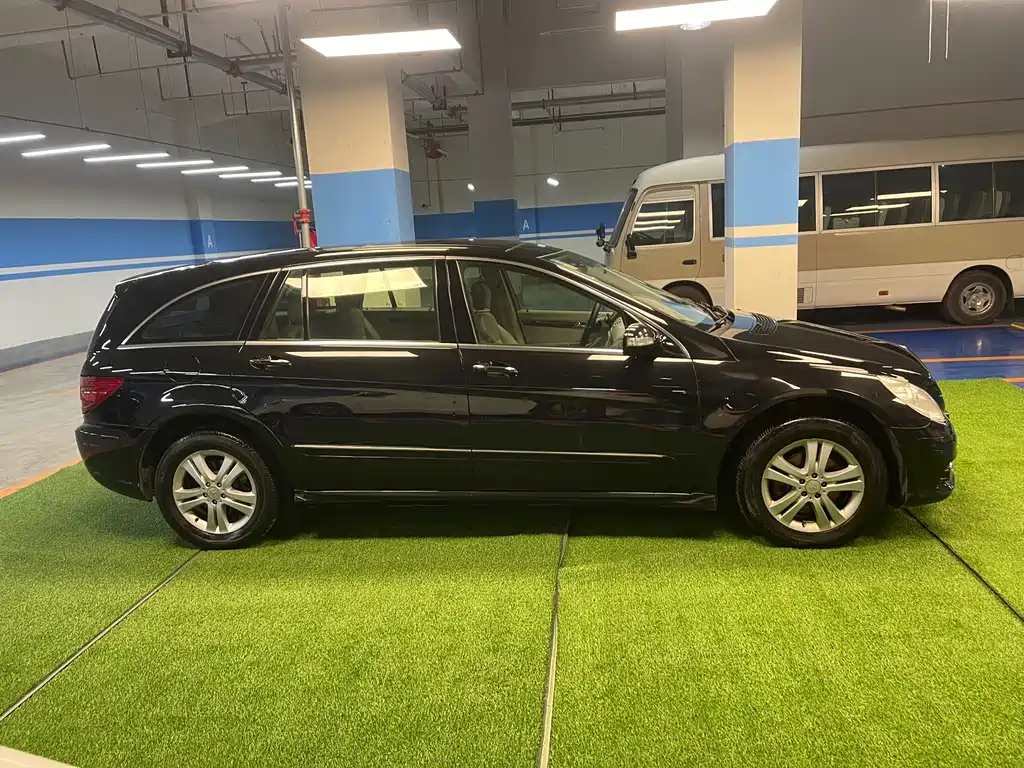 Mercedes-Benz R 2010 R 350 L 4MATIC Grand Edition