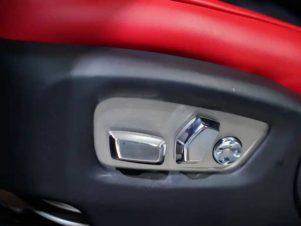 Rolls-Royce Wraith — миниатюра 17