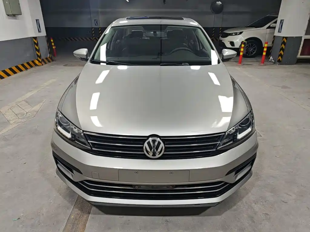Volkswagen Sagitar — миниатюра 3