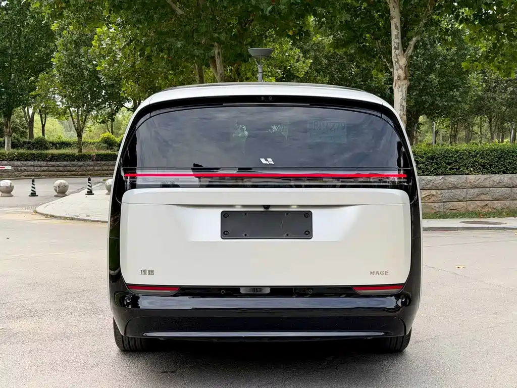 Li Auto Li MEGA — миниатюра 8
