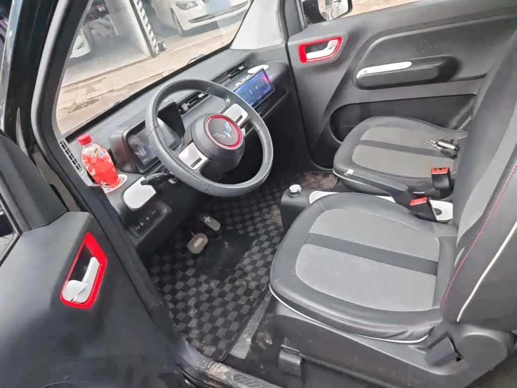 Wuling MINIEV — миниатюра 15