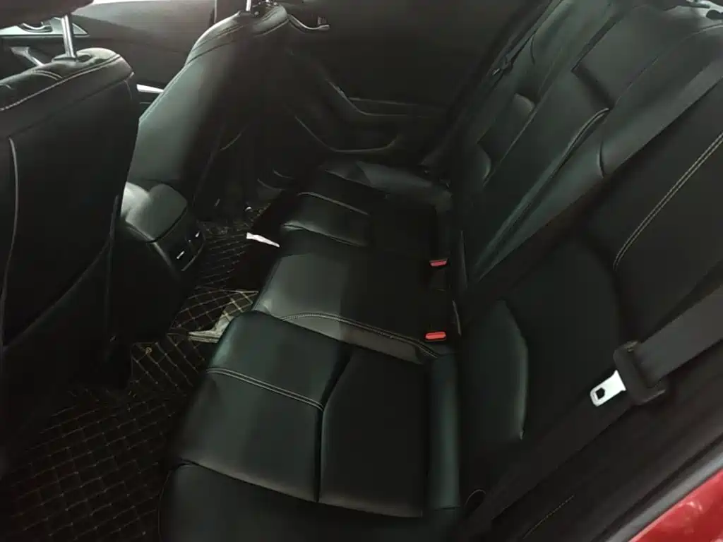 Mazda 3 Axela — миниатюра 17