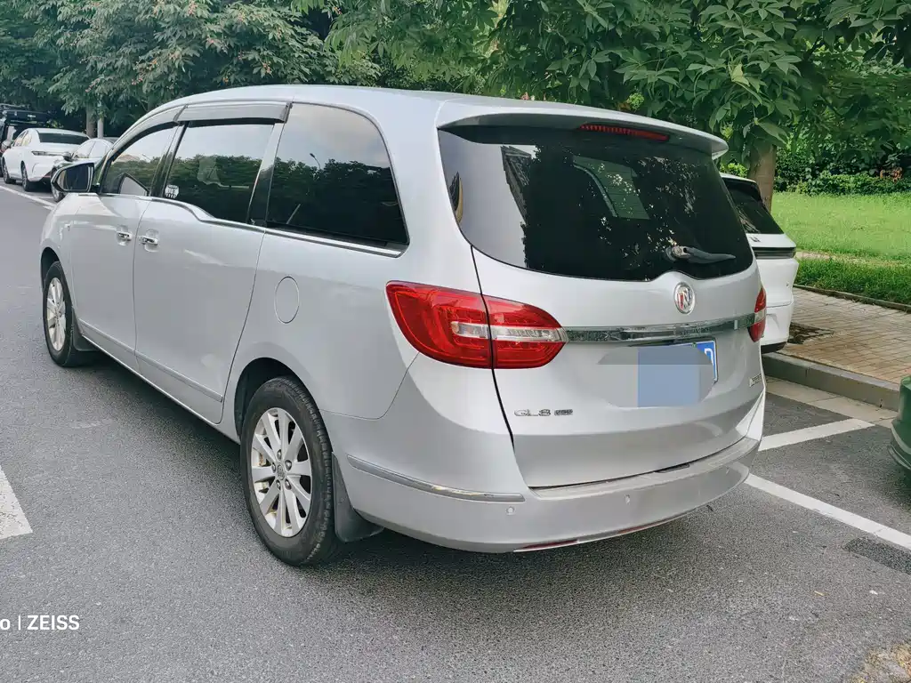 Buick GL8 2017 25S Luxury V