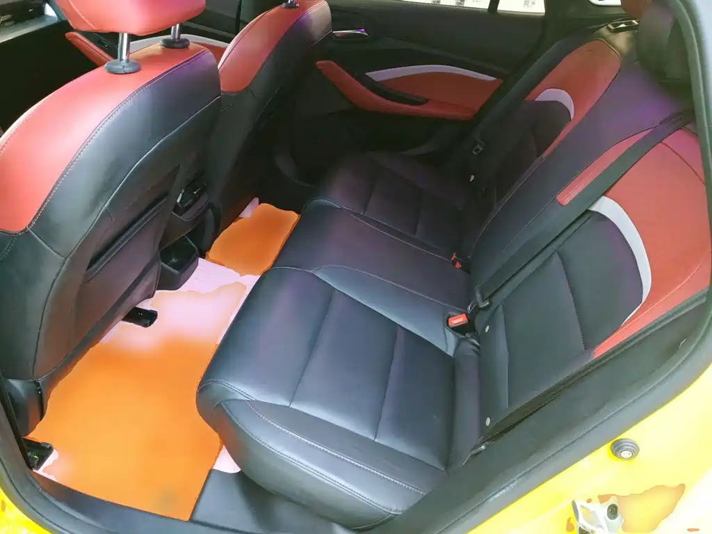 MG MG5 — миниатюра 17