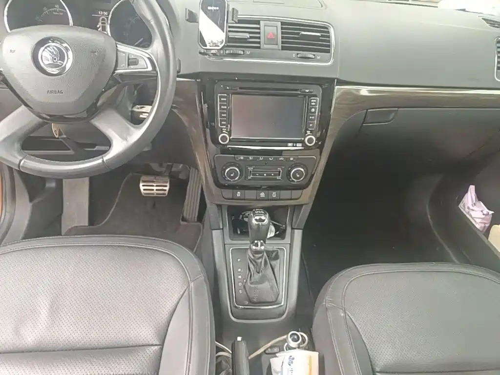 Skoda Yeti — миниатюра 14