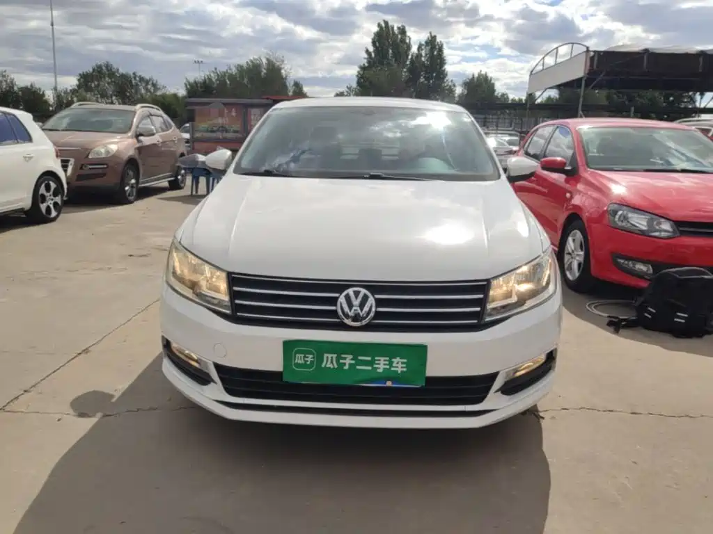 Volkswagen Santana — миниатюра 3