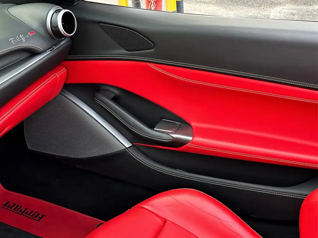 Ferrari Portofino — миниатюра 14