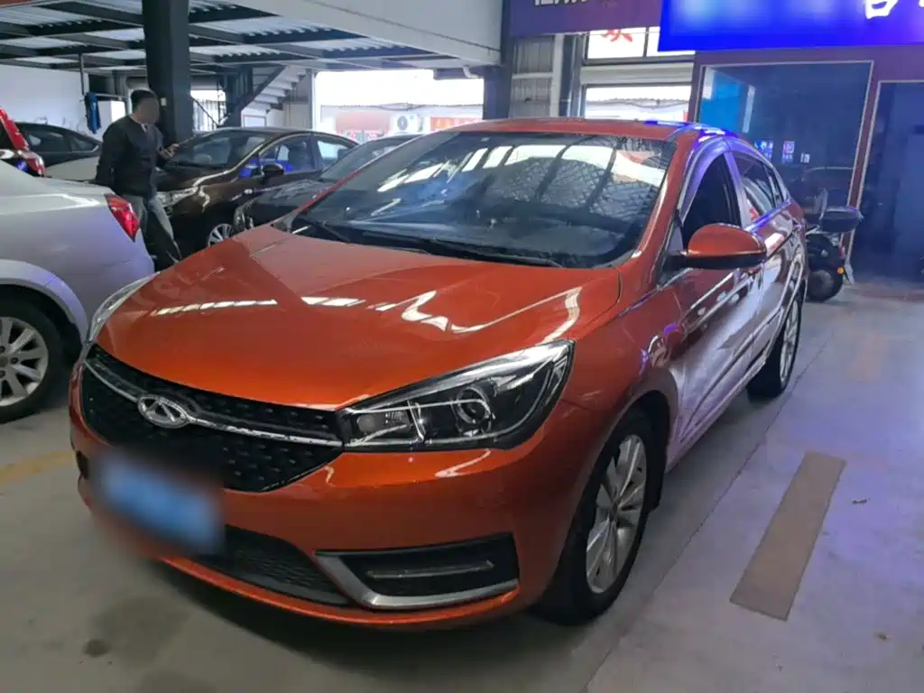 Chery Arrizo 5
