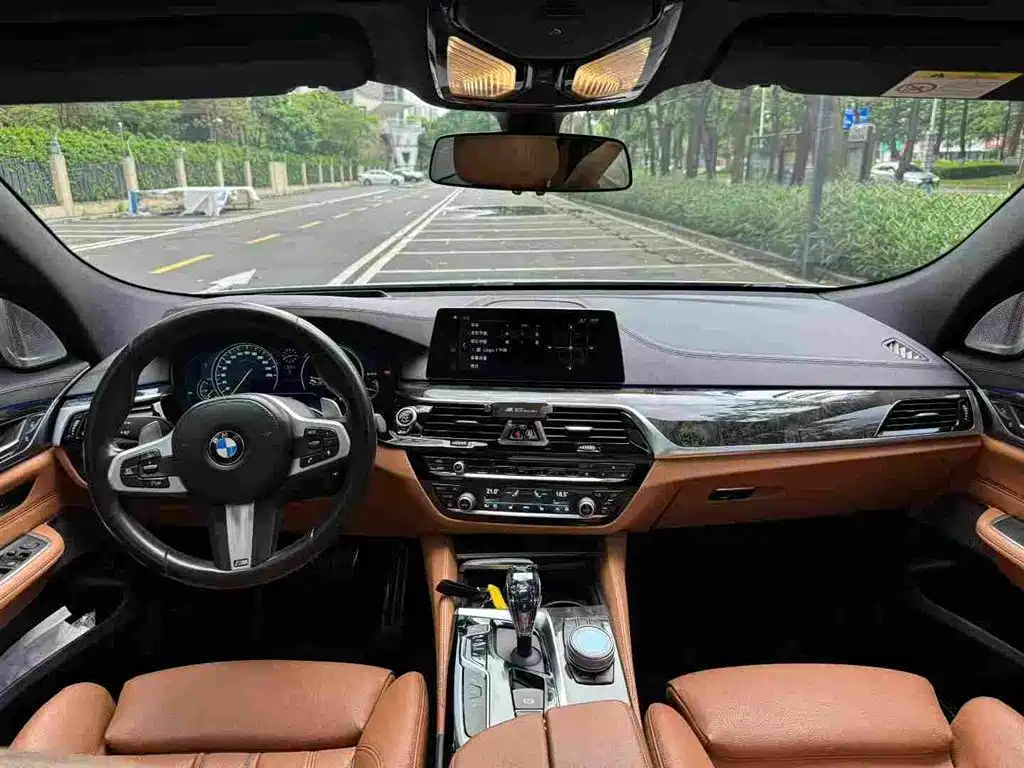 BMW 6 series GT 2018 Белый из Китая