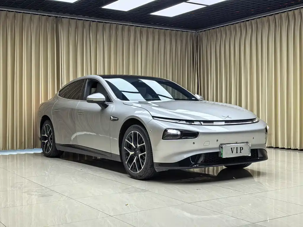 XPeng P7 — миниатюра 3