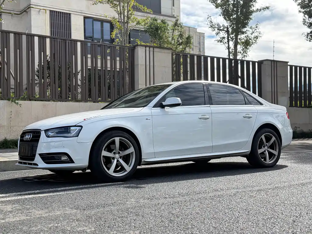 Audi A4L — миниатюра 4