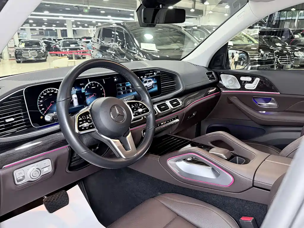 Mercedes-Benz GLE (Import) — миниатюра 4