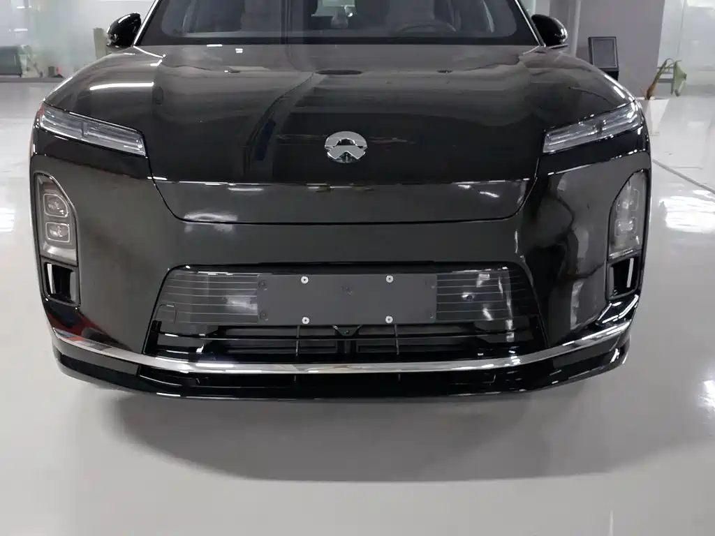 NIO ES8 — миниатюра 2