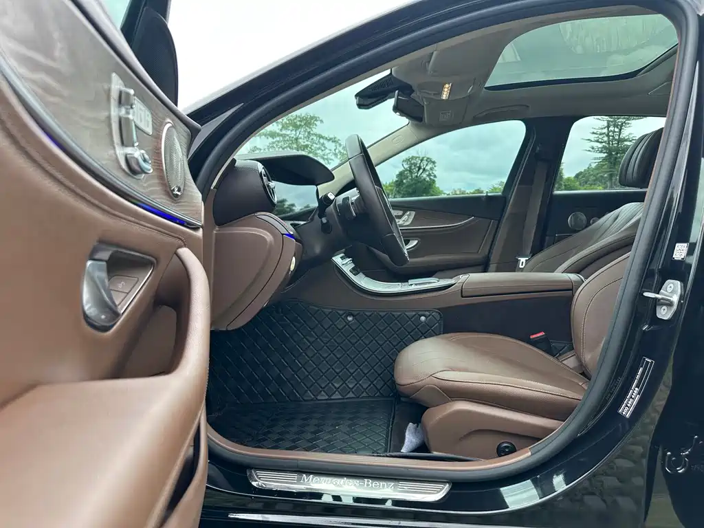Mercedes-Benz E-Class E 2022 E 300 L Luxury