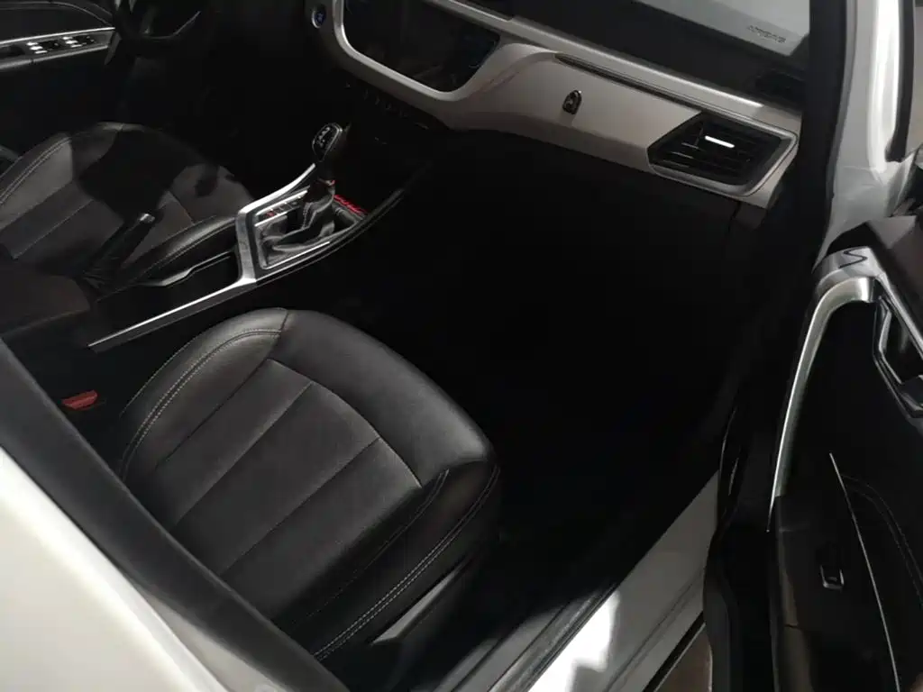 Geely Vision X3 — миниатюра 25