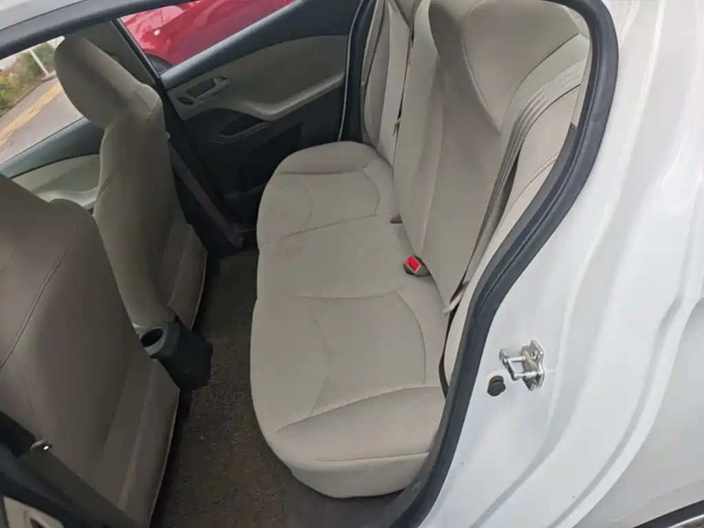 Chevrolet Sail — миниатюра 17