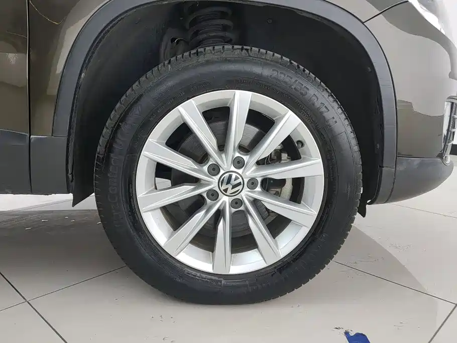 Volkswagen Tiguan — миниатюра 6