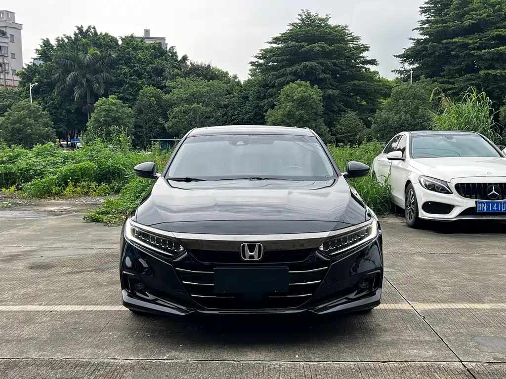 Honda Accord — миниатюра 2