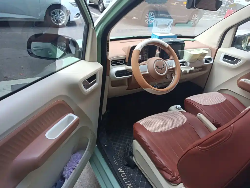 Wuling MINIEV — миниатюра 17