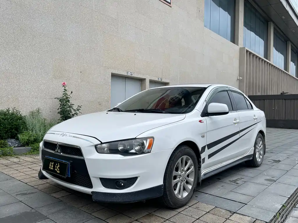 Купить Mitsubishi Lancer EX