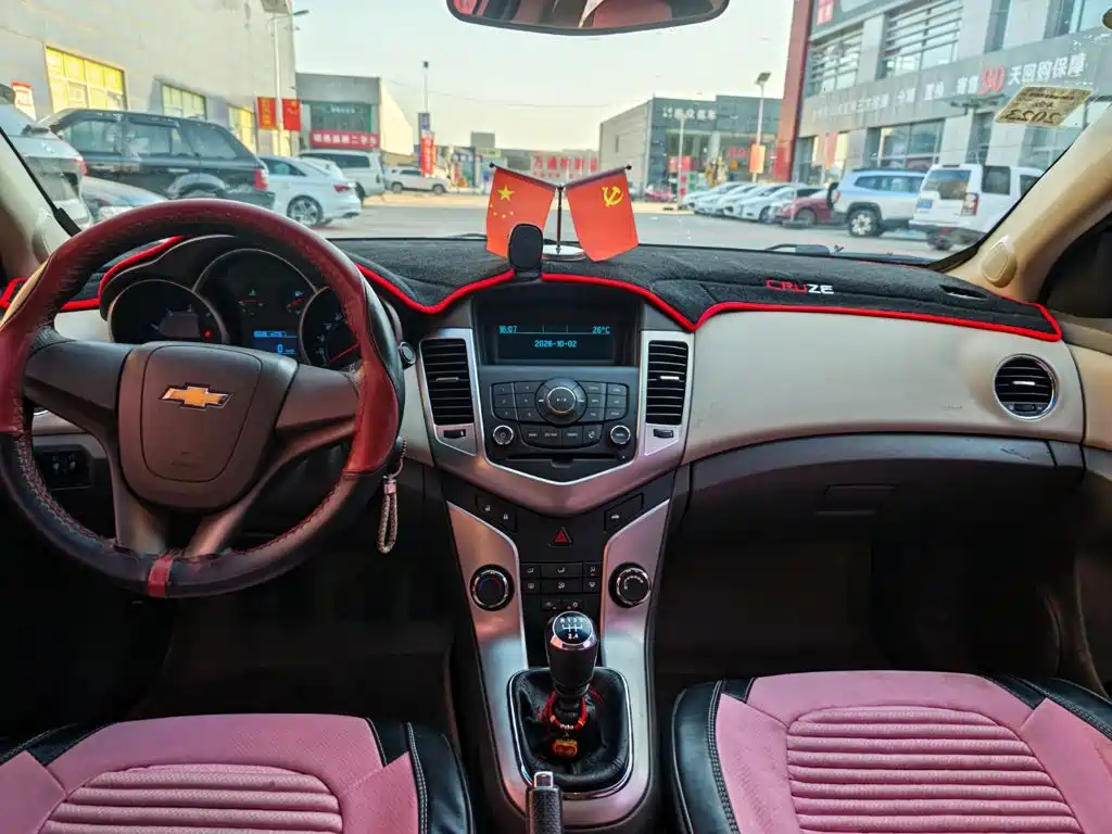 Chevrolet Cruze — миниатюра 8