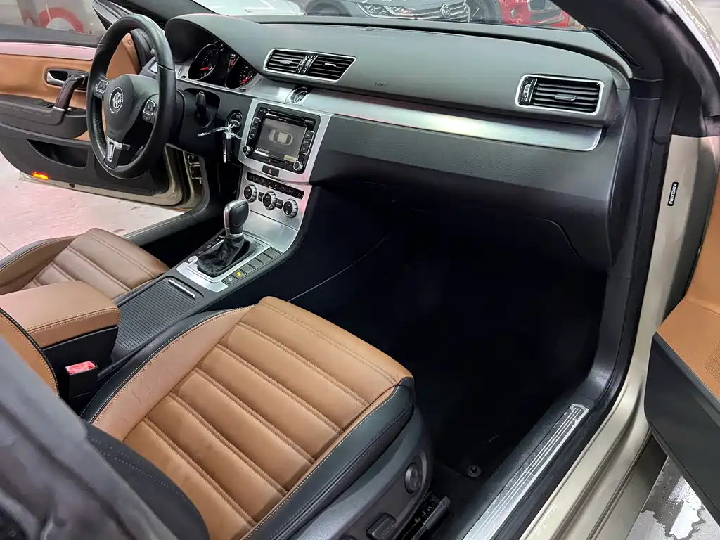 Volkswagen CC — миниатюра 9