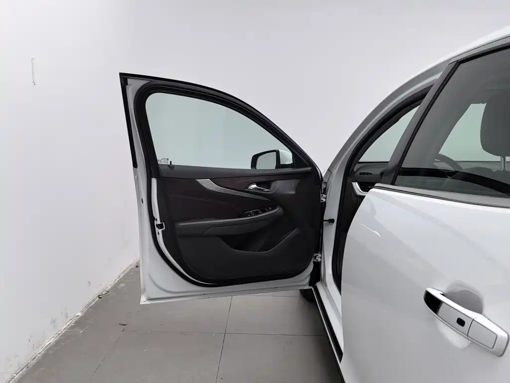 Chevrolet Malibu — миниатюра 8