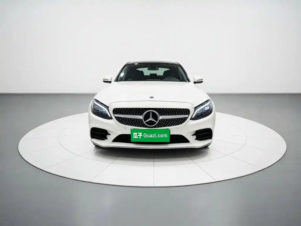 Mercedes-Benz C-Class — миниатюра 2