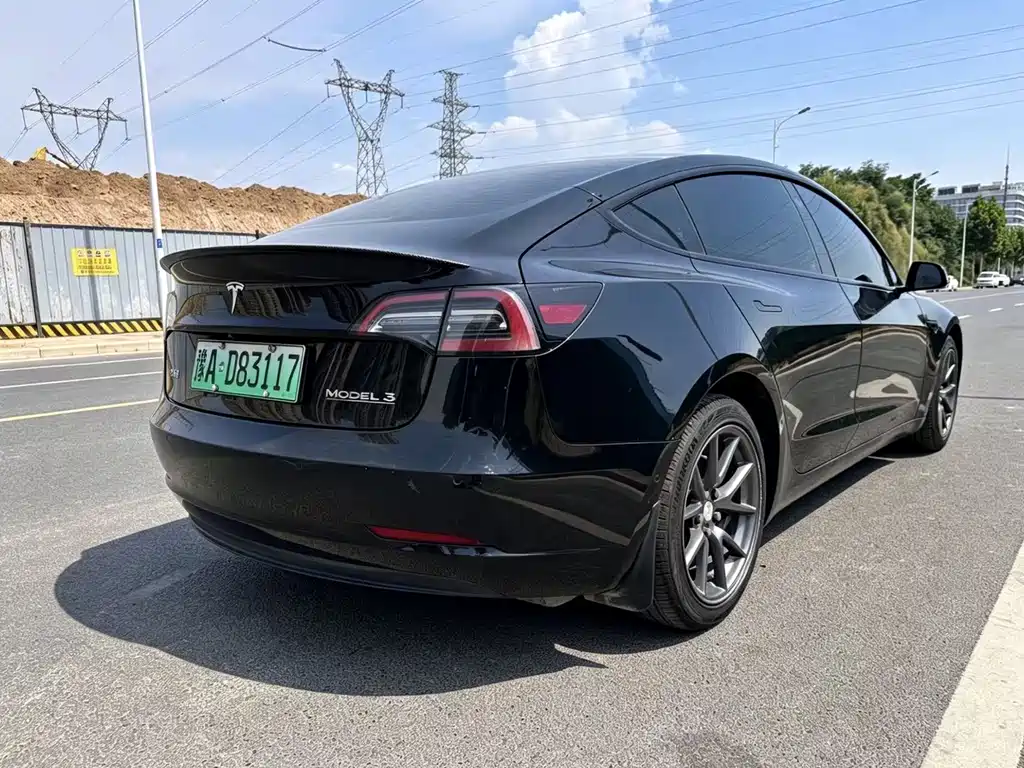 Tesla Model 3 — фотографии объявления, Фото 10