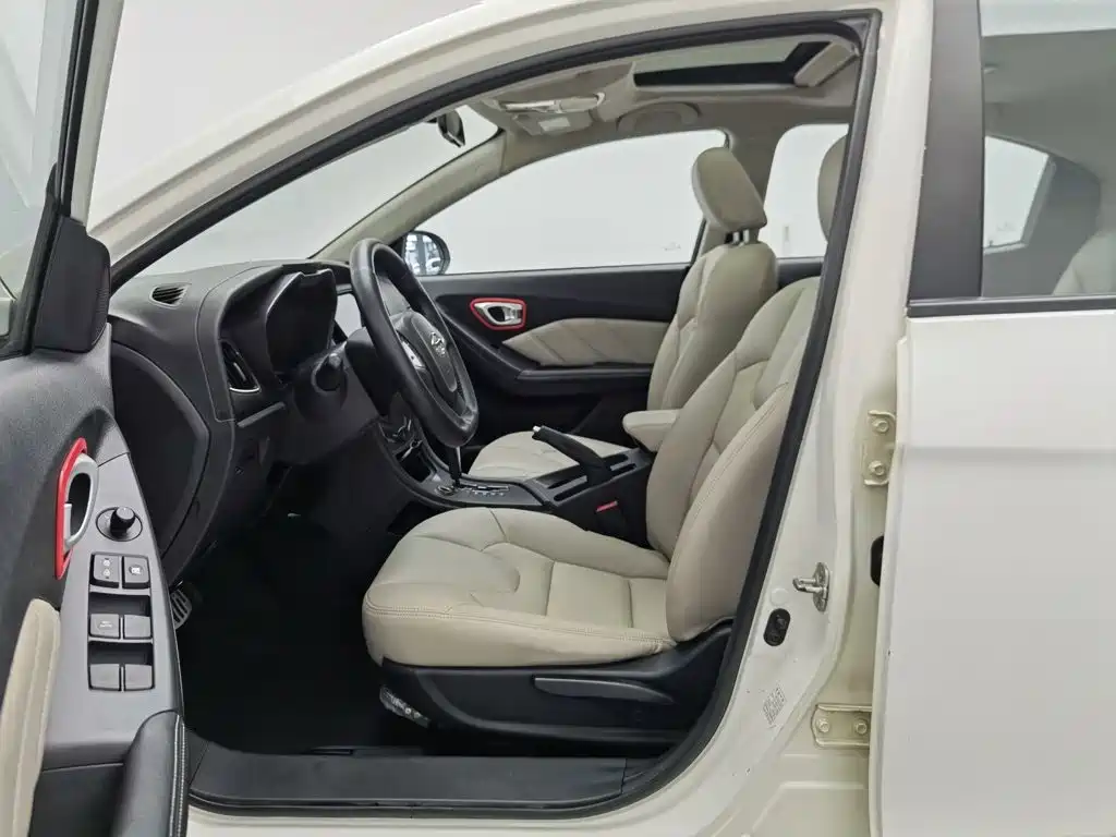 GAC Motor Trumpchi GA3S — миниатюра 10