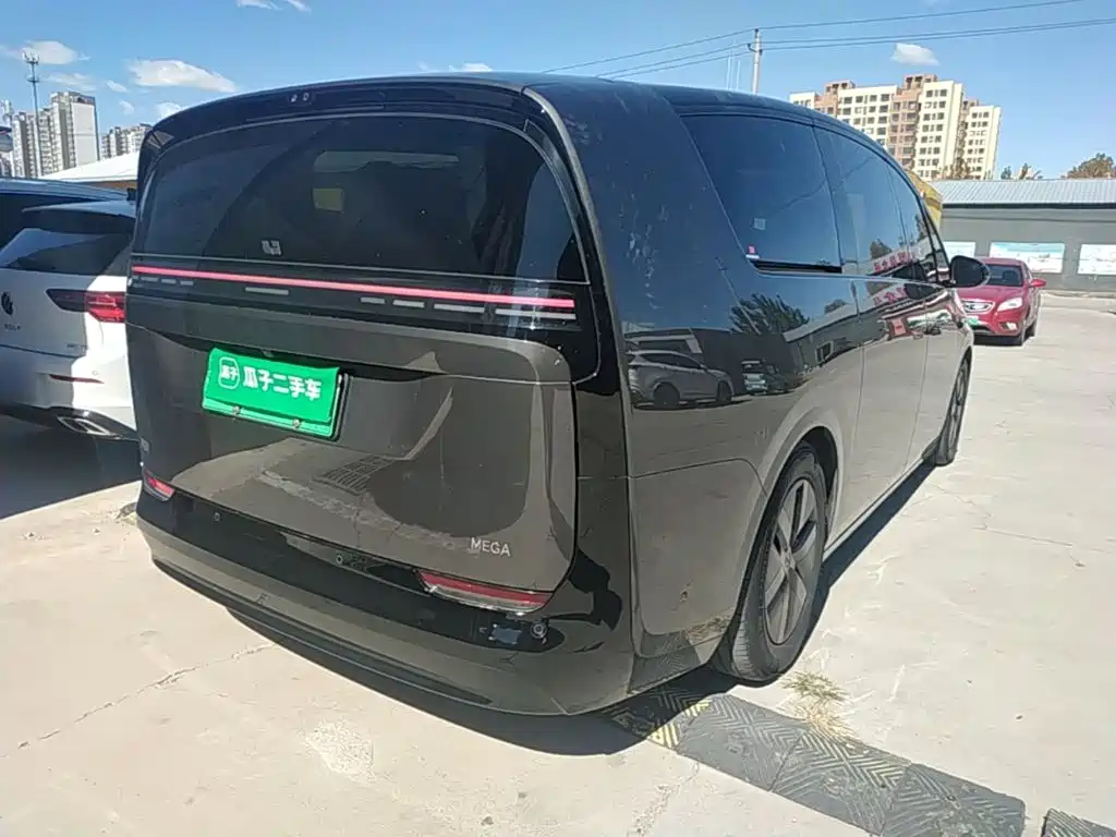 Li Auto Li MEGA — миниатюра 5