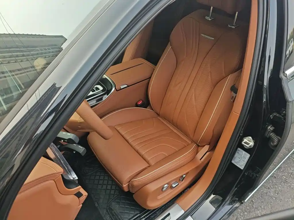 Hongqi Hongqi H9 — миниатюра 15