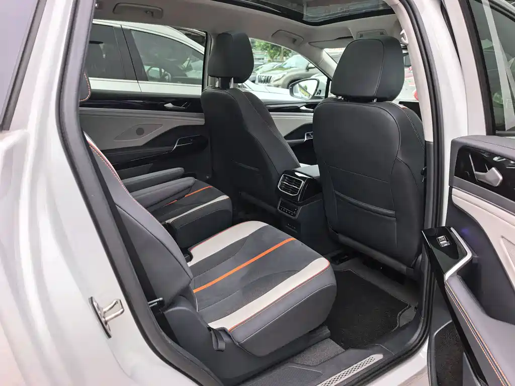 Volkswagen ID.6 Crozz — миниатюра 11