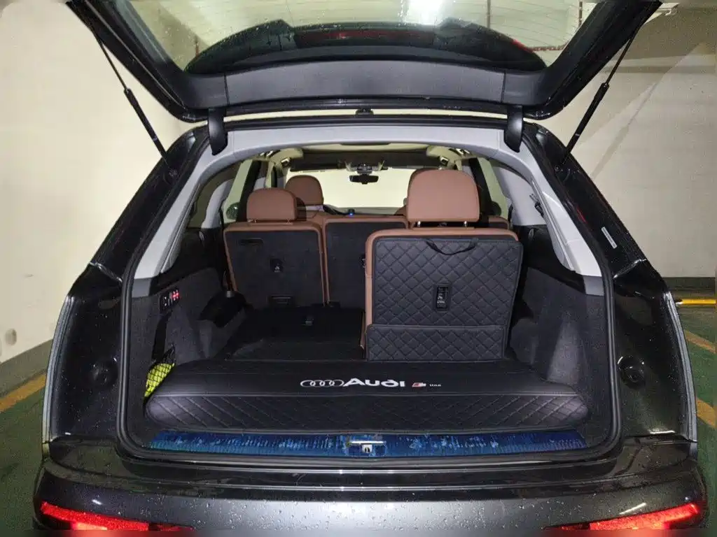 Audi Q7 — миниатюра 20