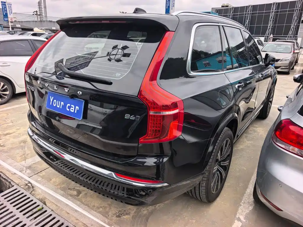Volvo XC90 — миниатюра 5