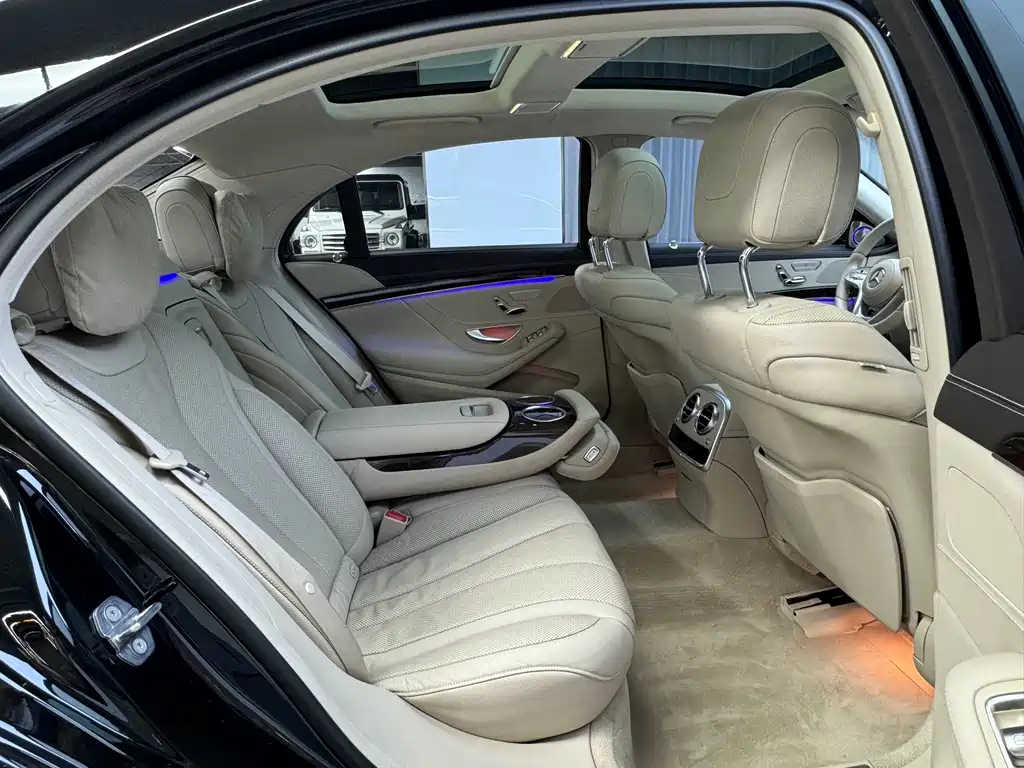 Mercedes-Benz S-Class — миниатюра 8