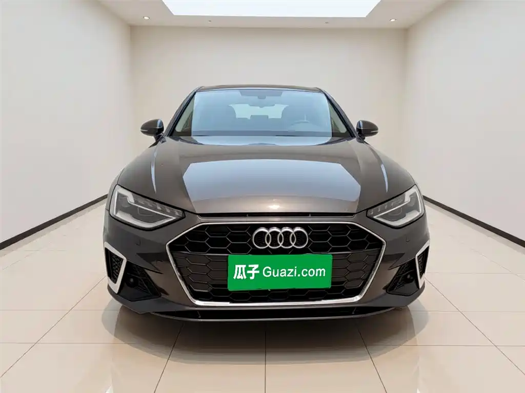 Audi A4L 2021 40 TFSI