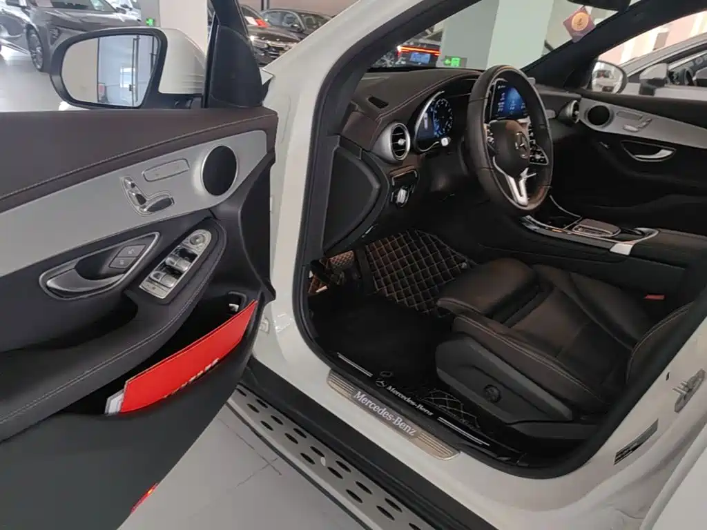 Mercedes-Benz GLC — миниатюра 16