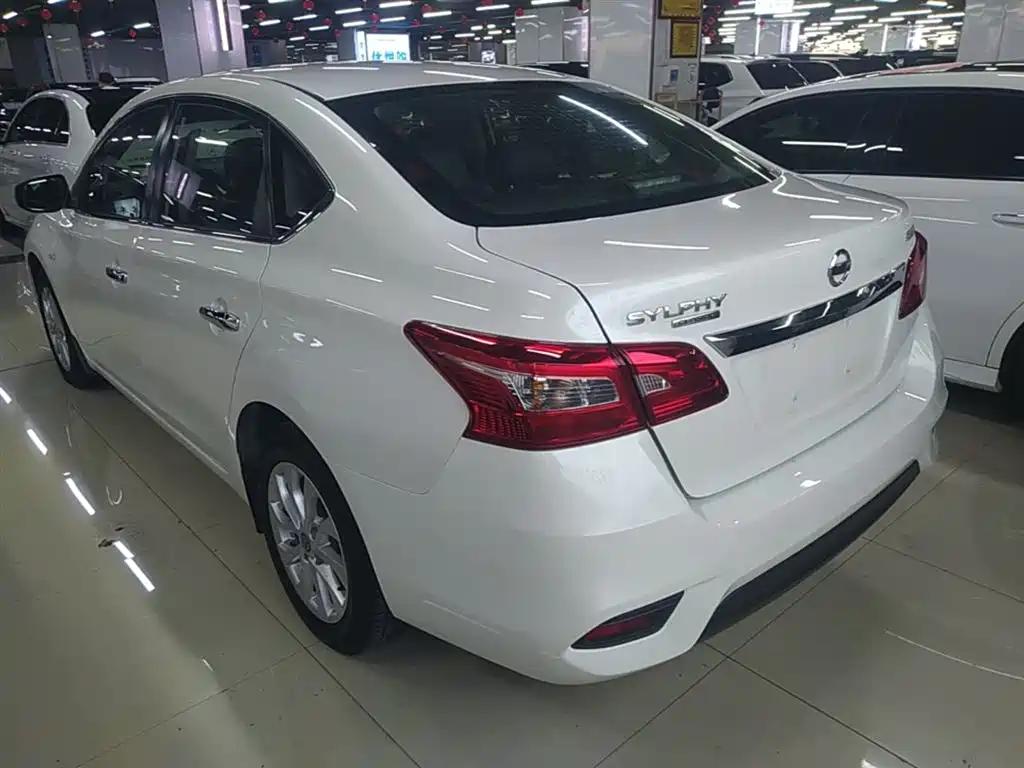 Nissan Sylphy 2019 1.6XL CVT Luxury