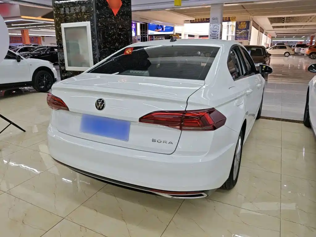 Volkswagen Bora — миниатюра 7