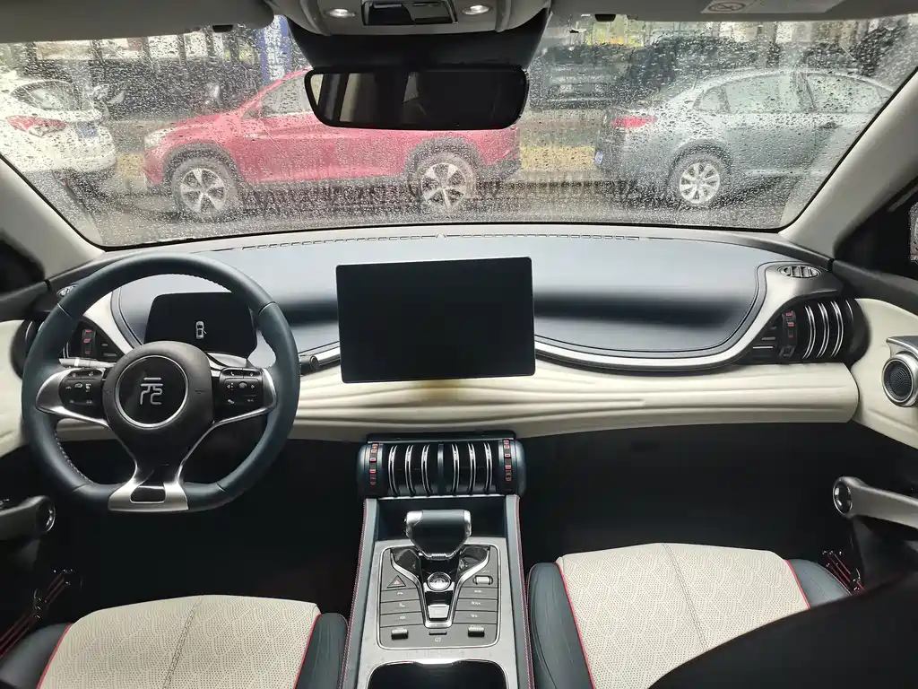 BYD Yuan Plus — миниатюра 6