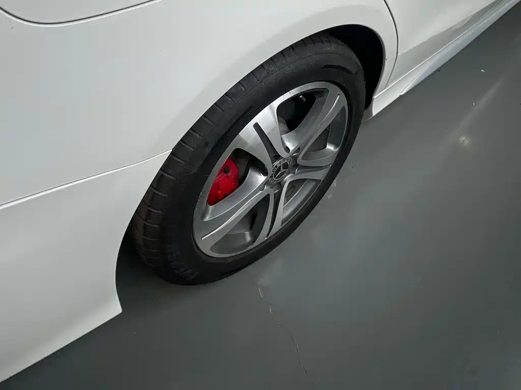 Mercedes-Benz C-Class — миниатюра 12